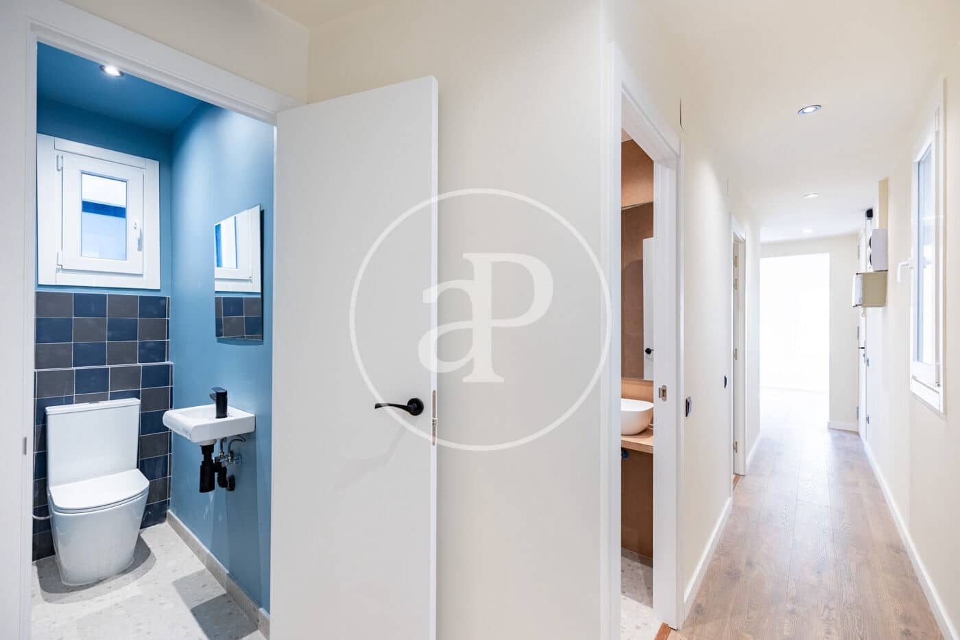 3 bedroom Apartment for sale in Barcelona city - € 415,000 (Ref: 10078164)