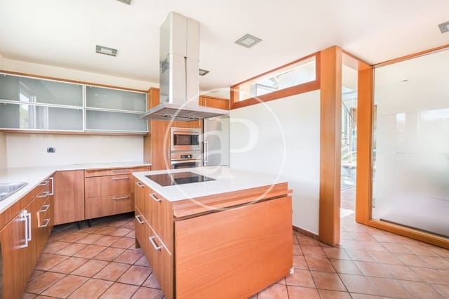 5 soverom Villa til salgs i Bellaterra, Cerdanyola del Vallès med svømmebasseng garasje - € 1 700 000 (Ref: 10078165)