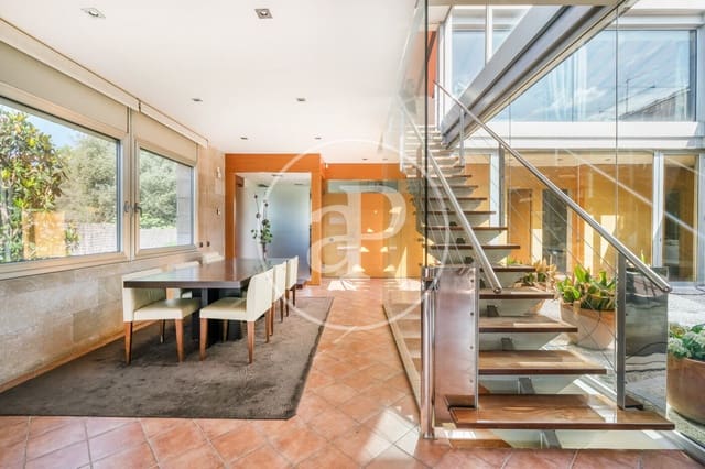 5 soverom Villa til salgs i Bellaterra, Cerdanyola del Vallès med svømmebasseng garasje - € 1 700 000 (Ref: 10078165)