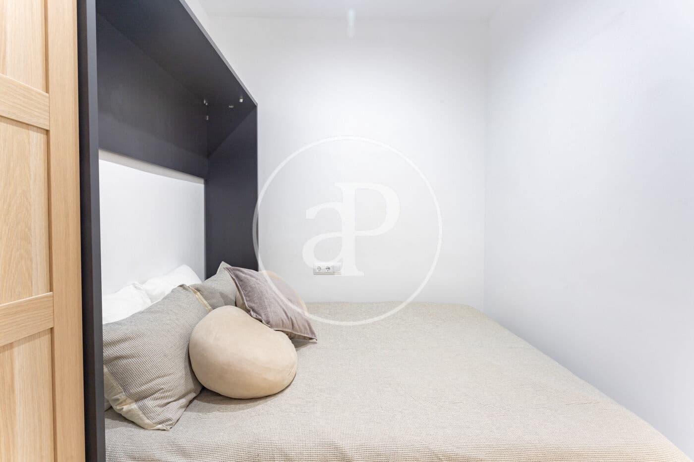 2 soverom Leilighet til leie i Barcelona by - € 4 900 (Ref: 10078167)