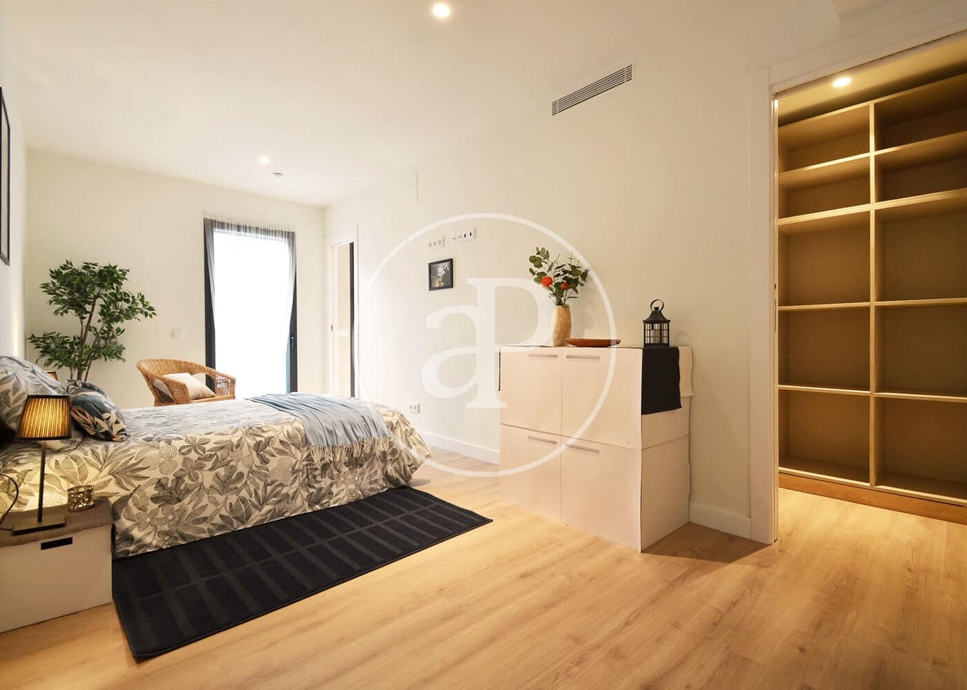 Lägenhet till salu i Barcelona stad med pool - 760 000 € (Ref: 10078169)