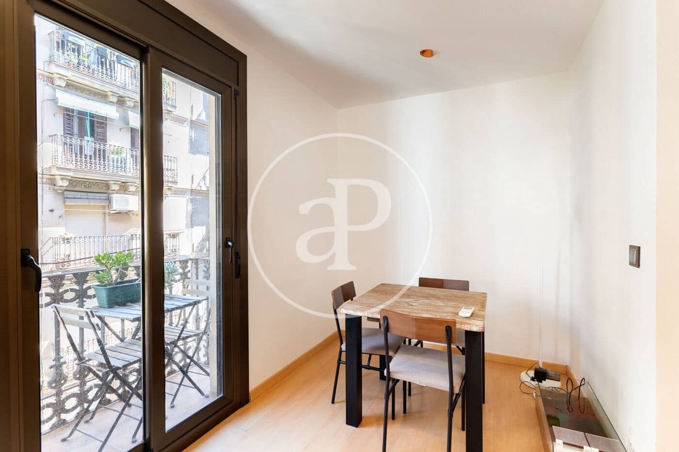 2 sovrum Lägenhet till salu i Barcelona stad - 435 000 € (Ref: 10081063)