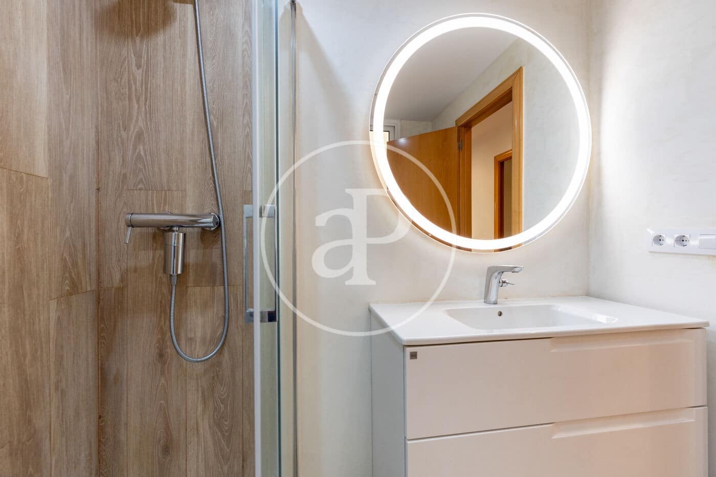 2 sovrum Lägenhet till salu i Barcelona stad - 435 000 € (Ref: 10081063)