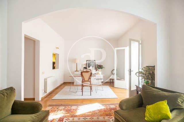 3 makuuhuone Huoneisto myytävänä paikassa Sant Antoni, Barcelona kaupunki - 775 000 € (Ref: 10081065)