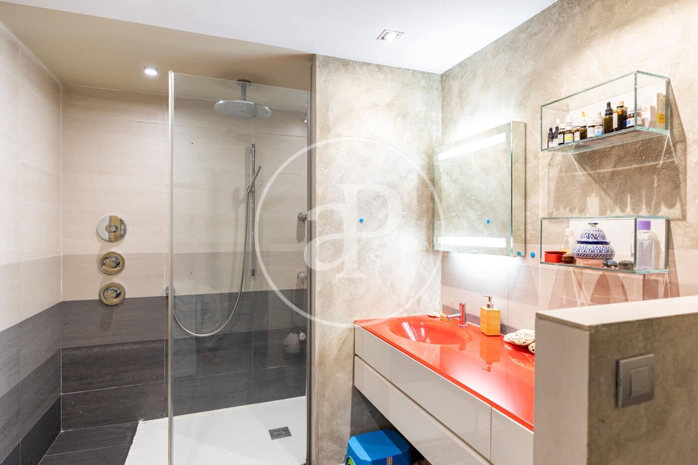 4 sypialnia Willa na sprzedaż w Miasto Barcelona - 845 000 € (Ref: 10081066)