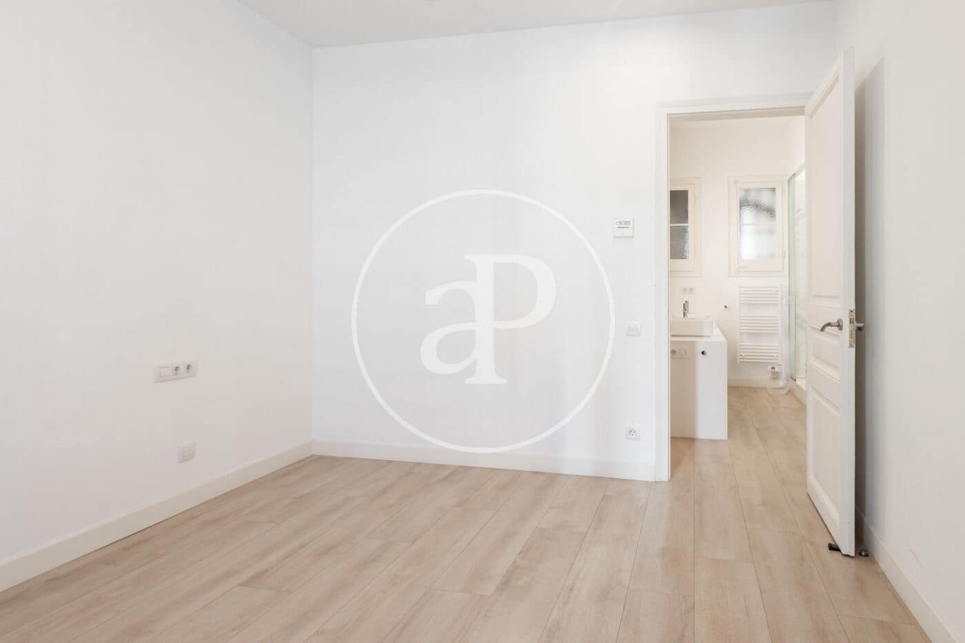3 soveværelse Lejlighed til leje i Barcelona by - € 4.451 (Ref: 10081068)