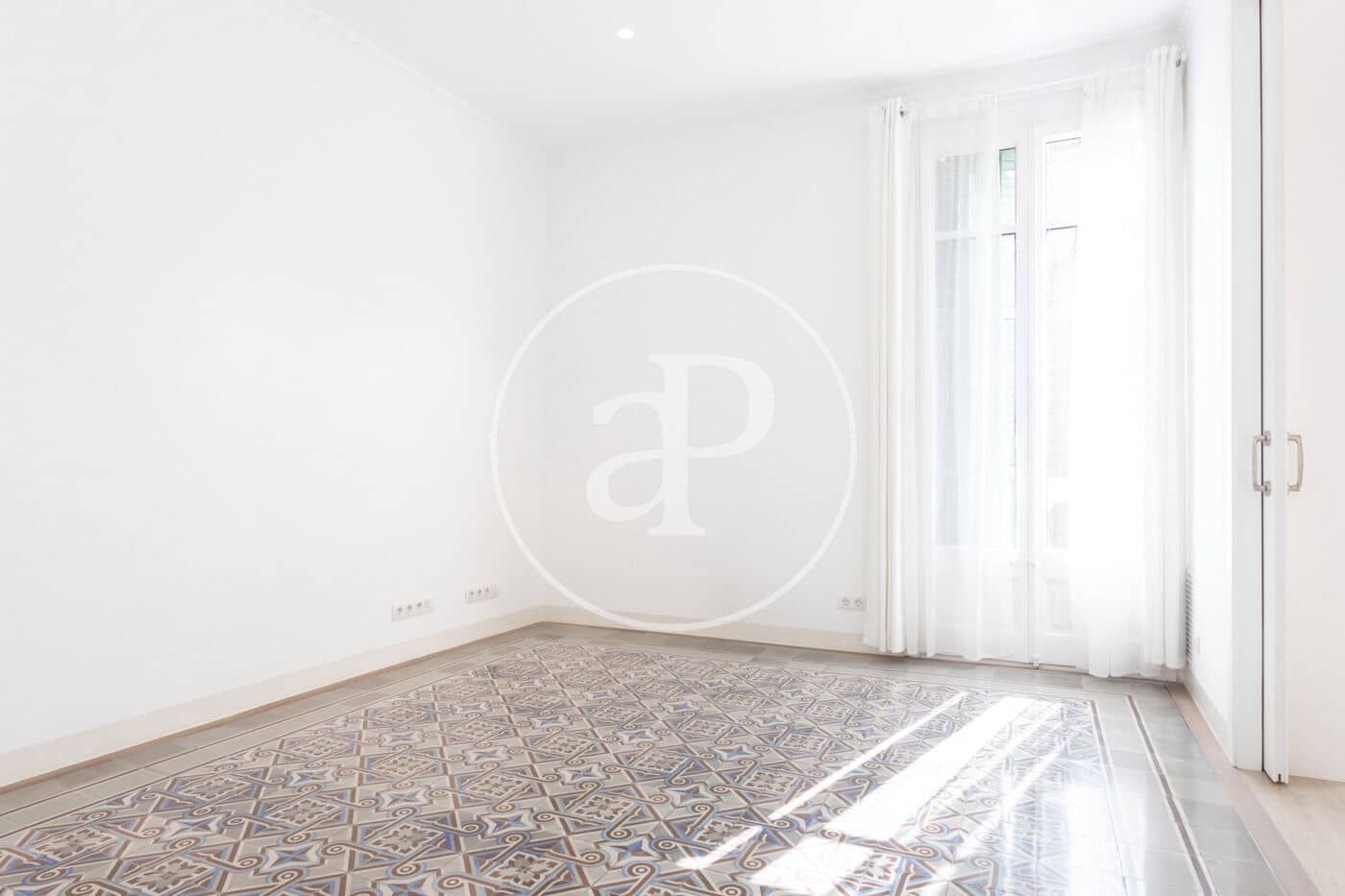 3 soveværelse Lejlighed til leje i Barcelona by - € 4.451 (Ref: 10081068)