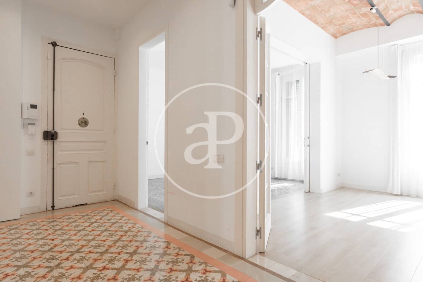 3 soveværelse Lejlighed til leje i Barcelona by - € 4.451 (Ref: 10081068)
