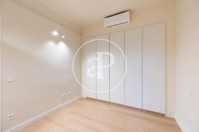 3 Zimmer Apartment zu verkaufen in El Poblenou, Barcelona Stadt - 565.000 € (Ref: 10086048)