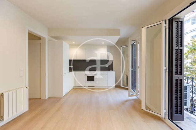 2 sypialnia Apartament na sprzedaż w El Poblenou, Miasto Barcelona - 565 000 € (Ref: 10086048)