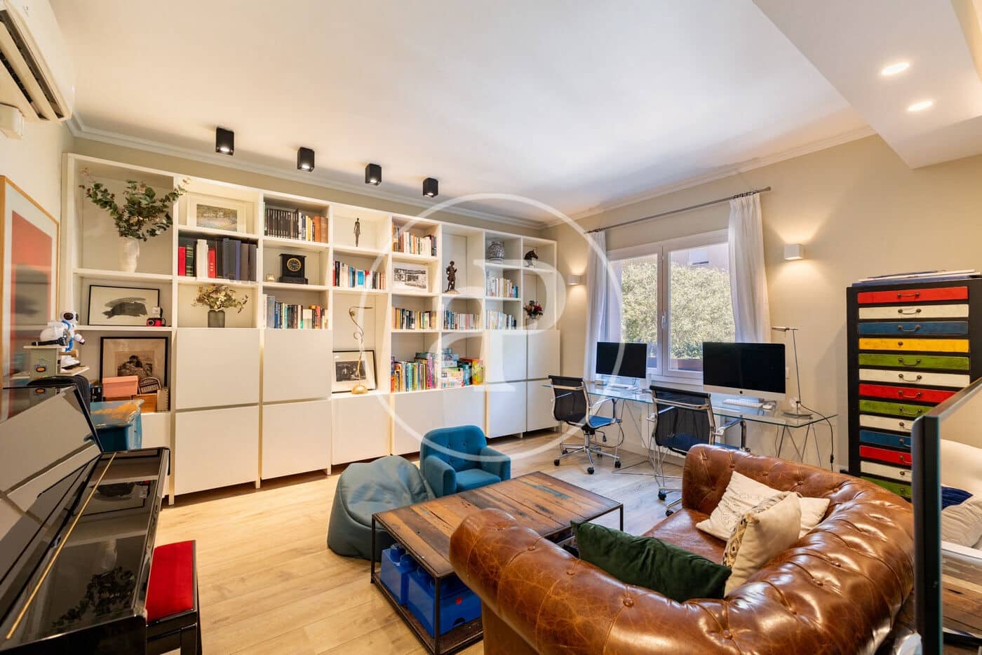 3 slaapkamer Appartement te koop in Barcelona stad - € 1.150.000 (Ref: 10086049)