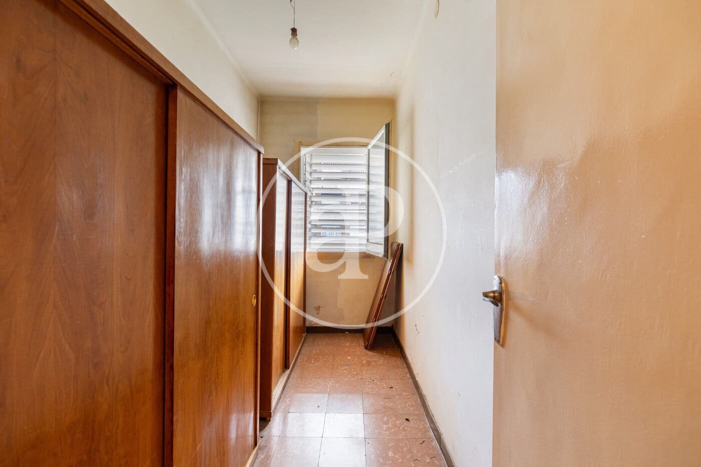 4 bedroom Apartment for sale in Barcelona city with garage - € 595,000 (Ref: 10089550)