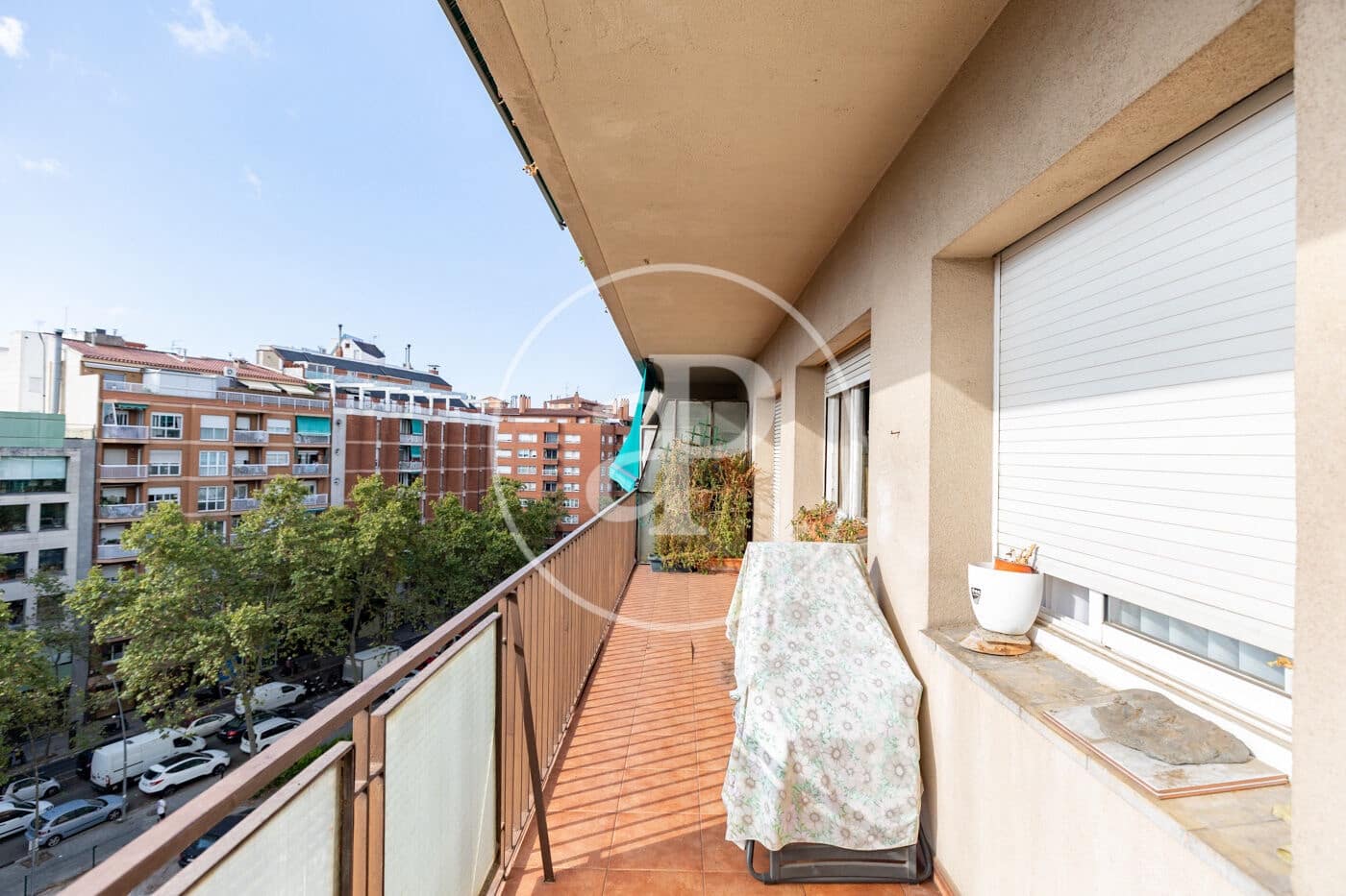 4 bedroom Apartment for sale in Barcelona city with garage - € 595,000 (Ref: 10089550)