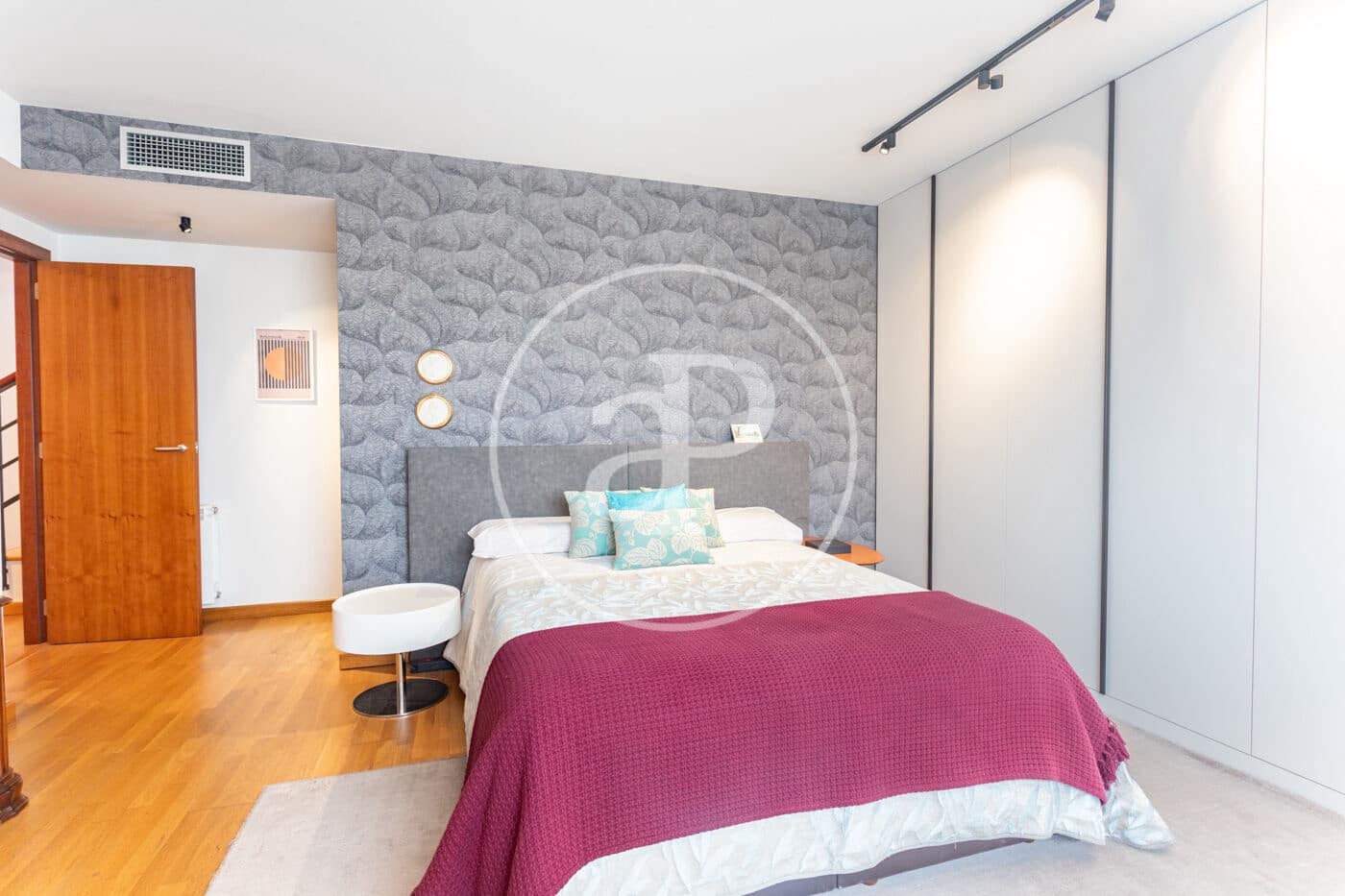 4 soveværelse Lejlighed til salg i Terrassa med garage - € 690.000 (Ref: 10089552)