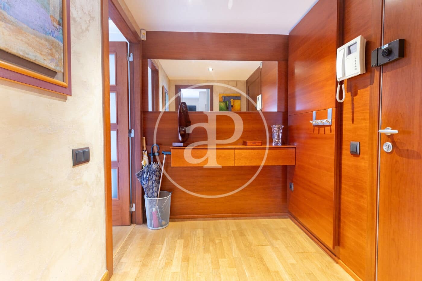 4 soveværelse Lejlighed til salg i Terrassa med garage - € 690.000 (Ref: 10089552)