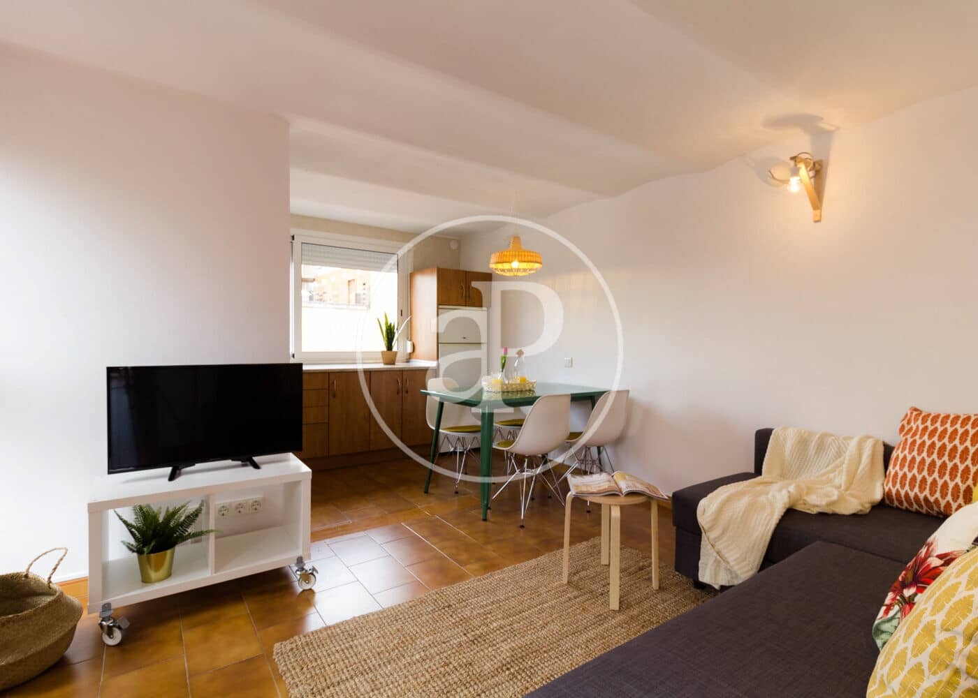1 slaapkamer Penthouse te koop in Barcelona stad - € 450.000 (Ref: 10089554)