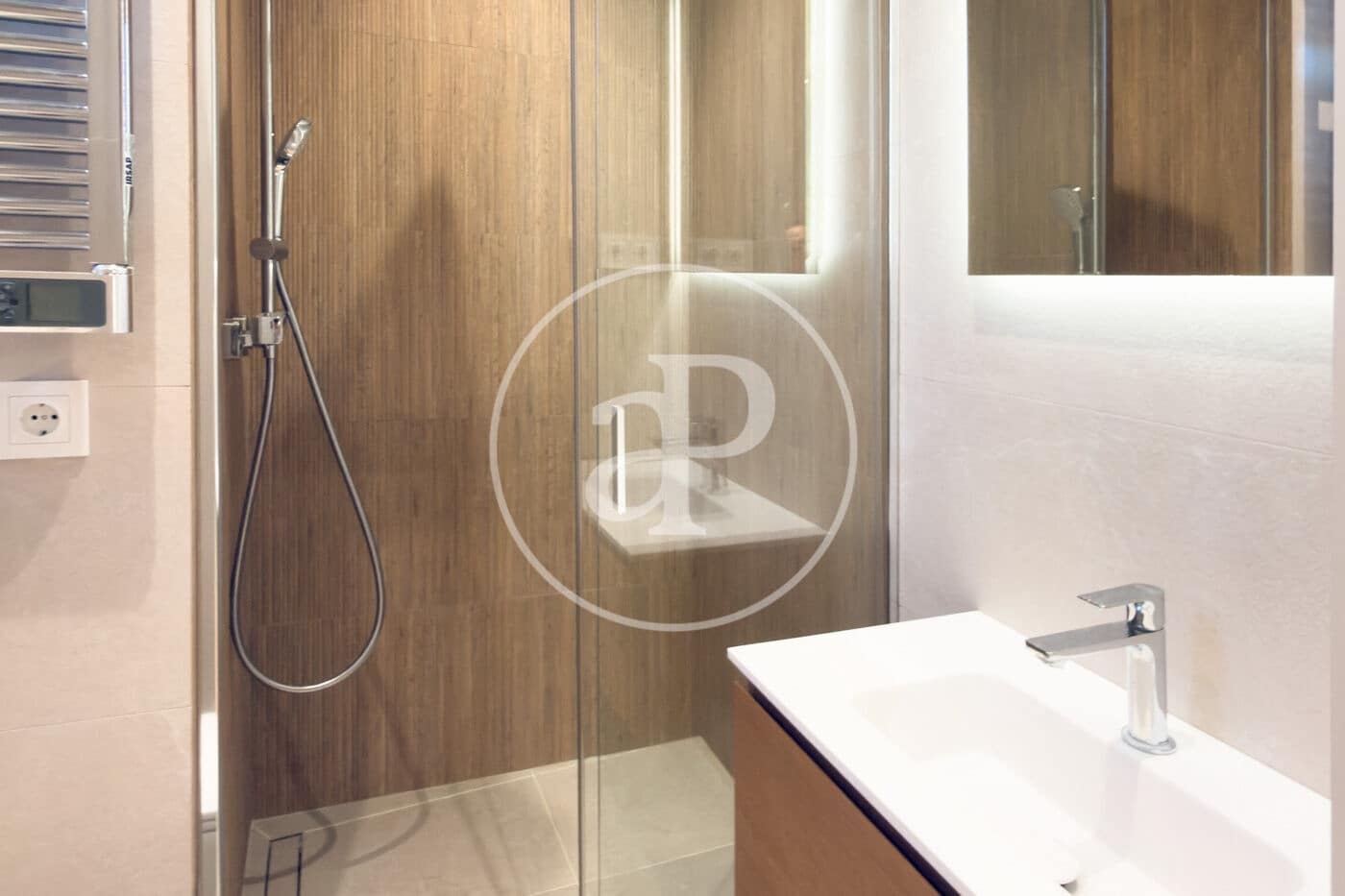 4 Zimmer Apartment zu verkaufen in Barcelona Stadt - 1.200.000 € (Ref: 10094517)