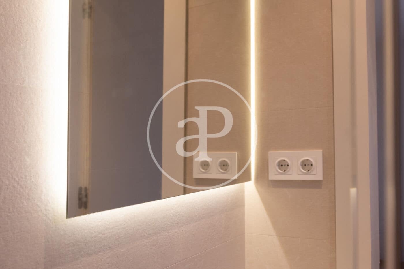 4 Zimmer Apartment zu verkaufen in Barcelona Stadt - 1.200.000 € (Ref: 10094517)
