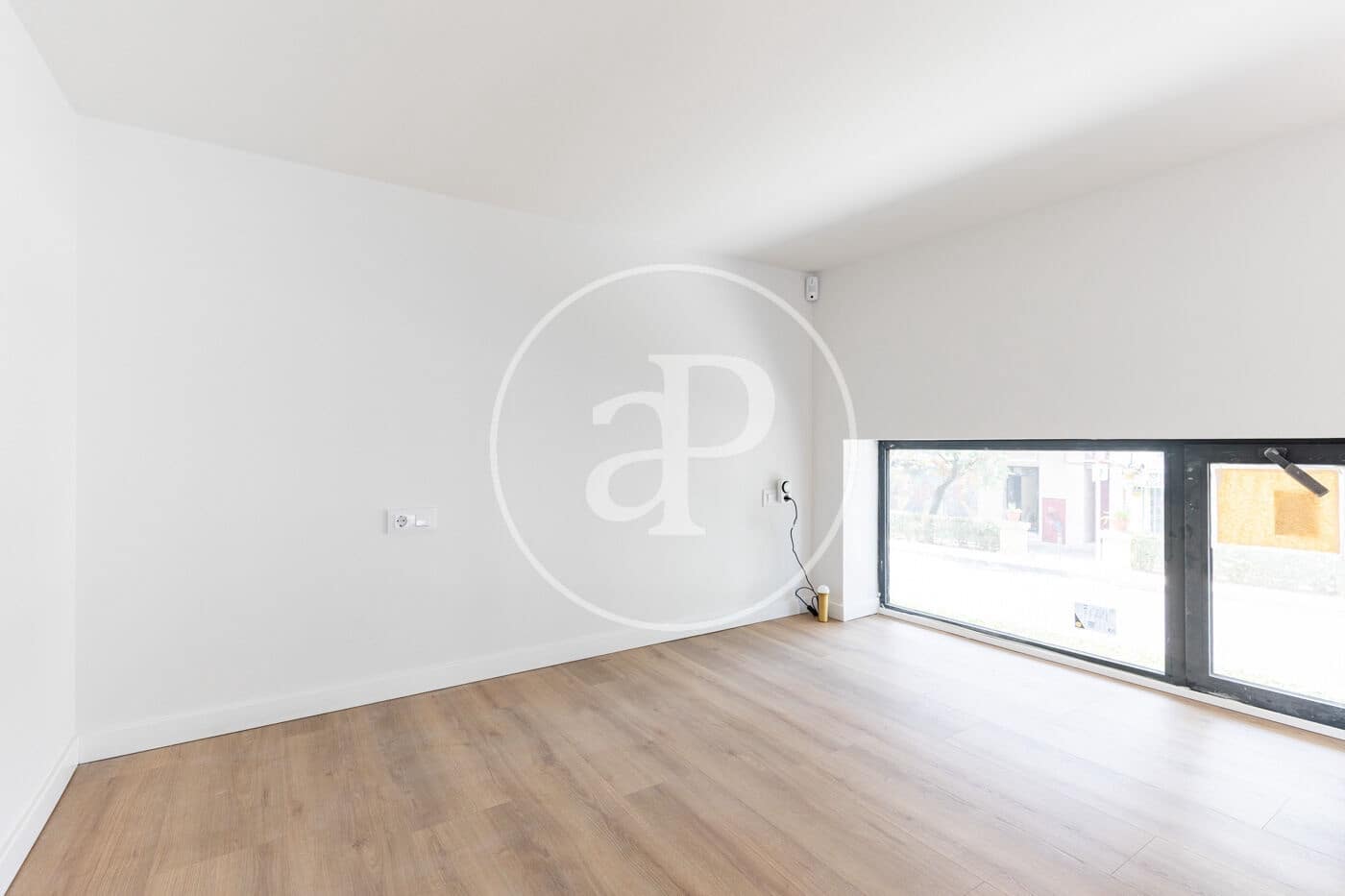 Apartment for sale in Cerdanyola del Valles with pool - € 115,000 (Ref: 10098290)