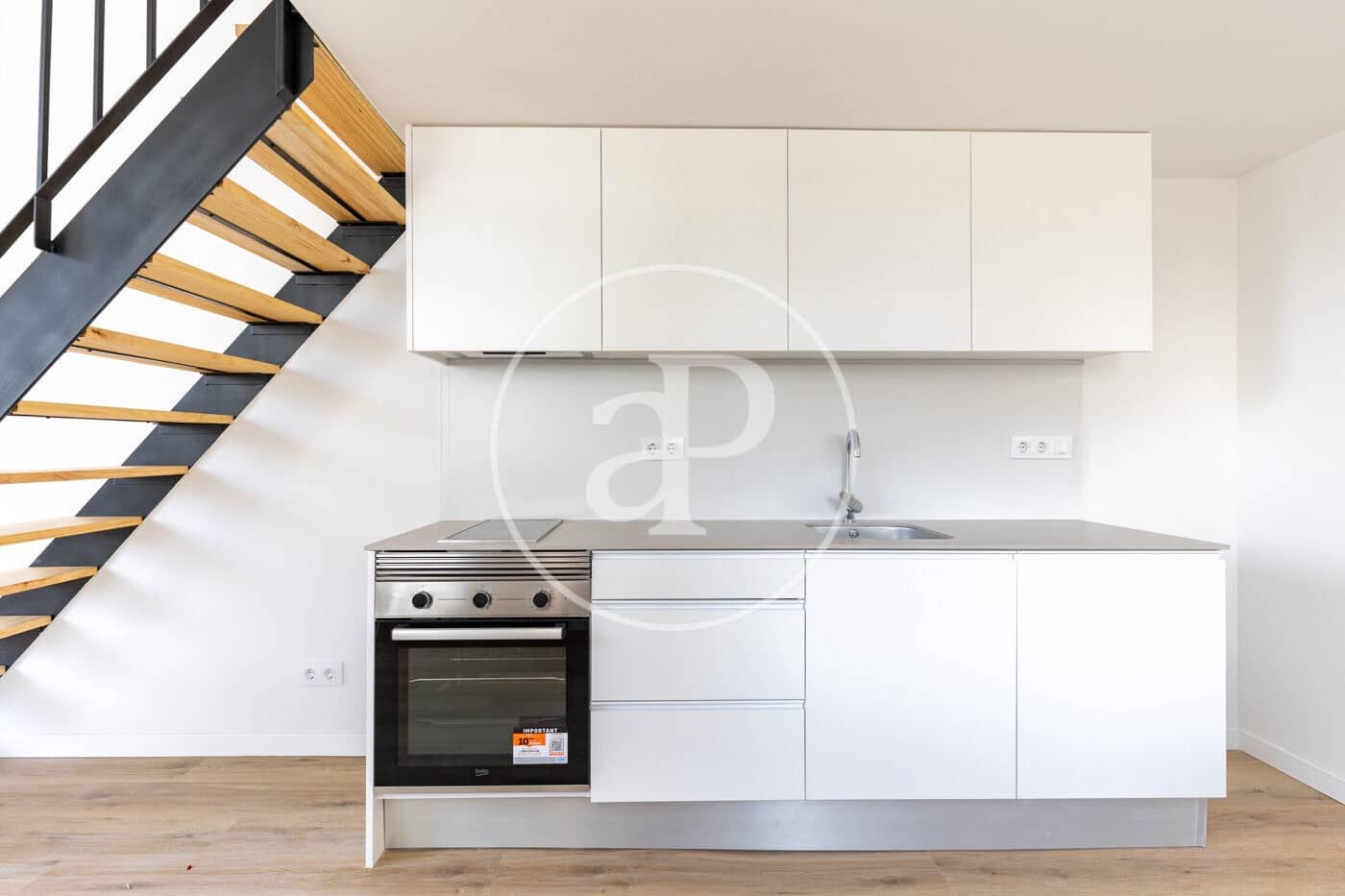Apartment for sale in Cerdanyola del Valles with pool - € 115,000 (Ref: 10098290)