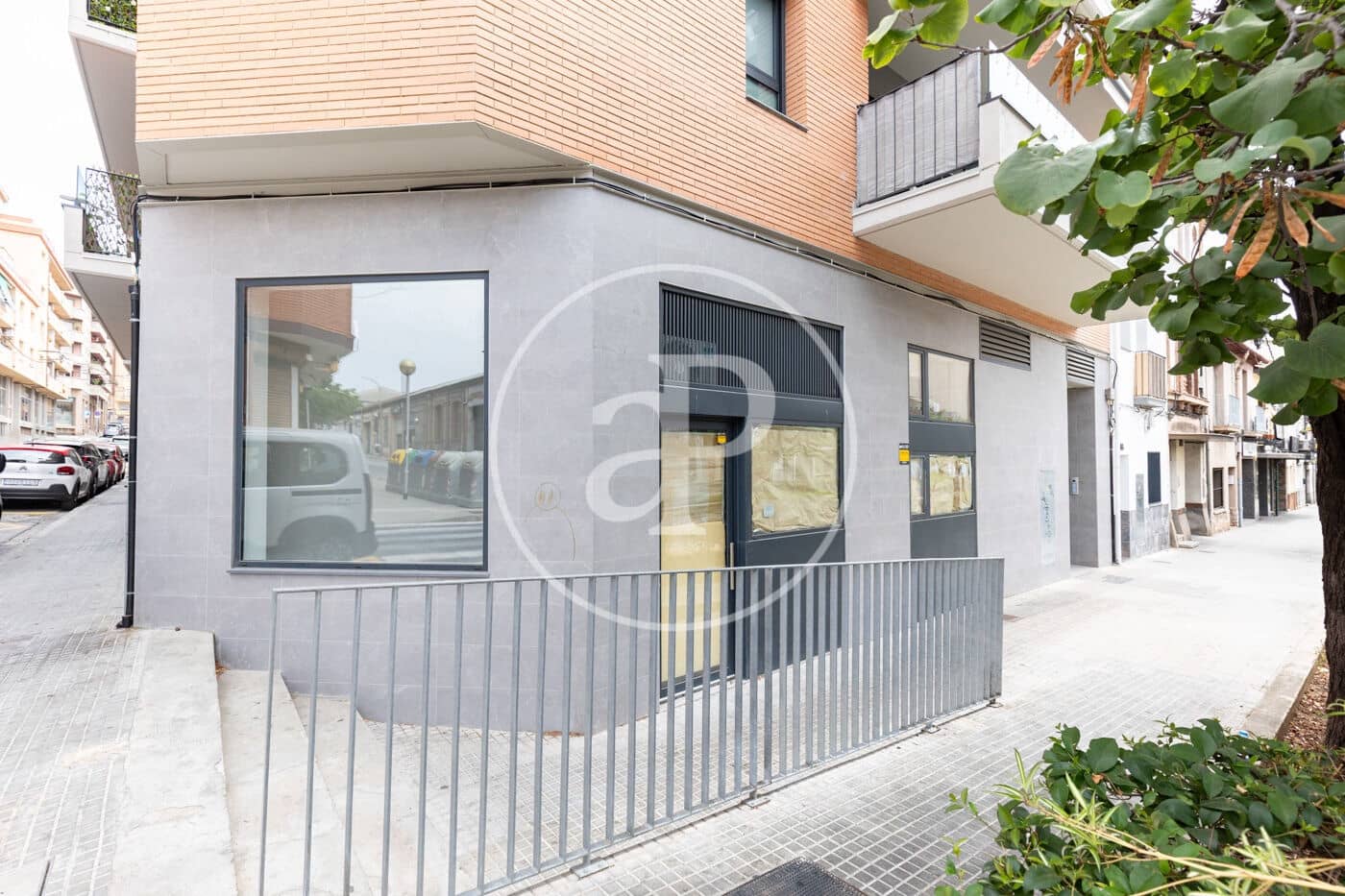 Apartment for sale in Cerdanyola del Valles with pool - € 115,000 (Ref: 10098290)