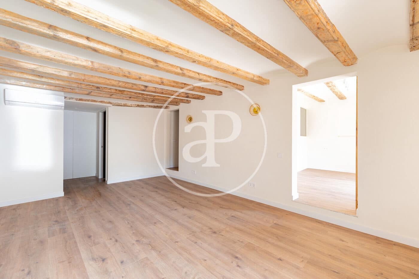 2 slaapkamer Appartement te koop in Barcelona stad - € 480.000 (Ref: 10098291)