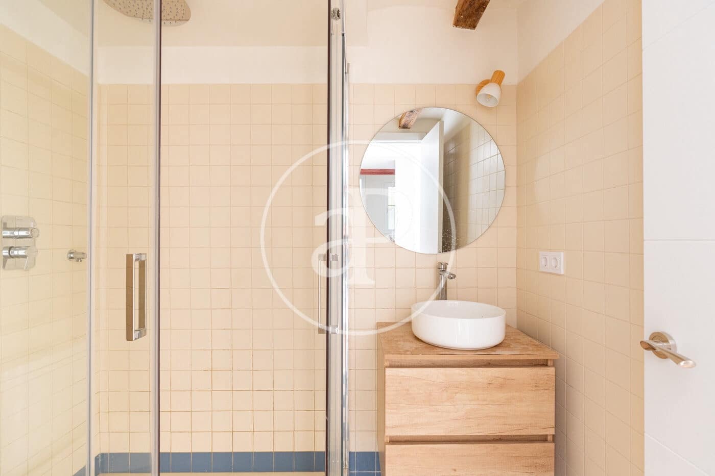 2 slaapkamer Appartement te koop in Barcelona stad - € 480.000 (Ref: 10098291)