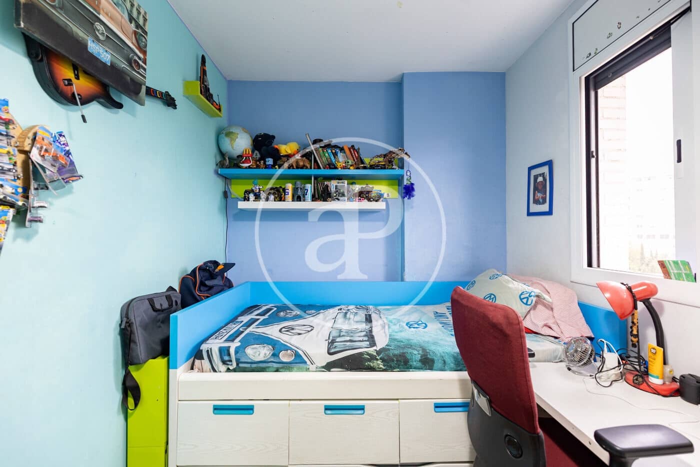Ático de 4 habitaciones en L'Hospitalet de Llobregat en venta con piscina garaje - 589.000 € (Ref: 10098292)