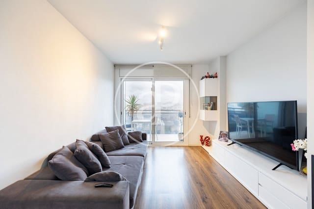 Ático de 4 habitaciones en L'Hospitalet de Llobregat en venta con piscina garaje - 589.000 € (Ref: 10098292)