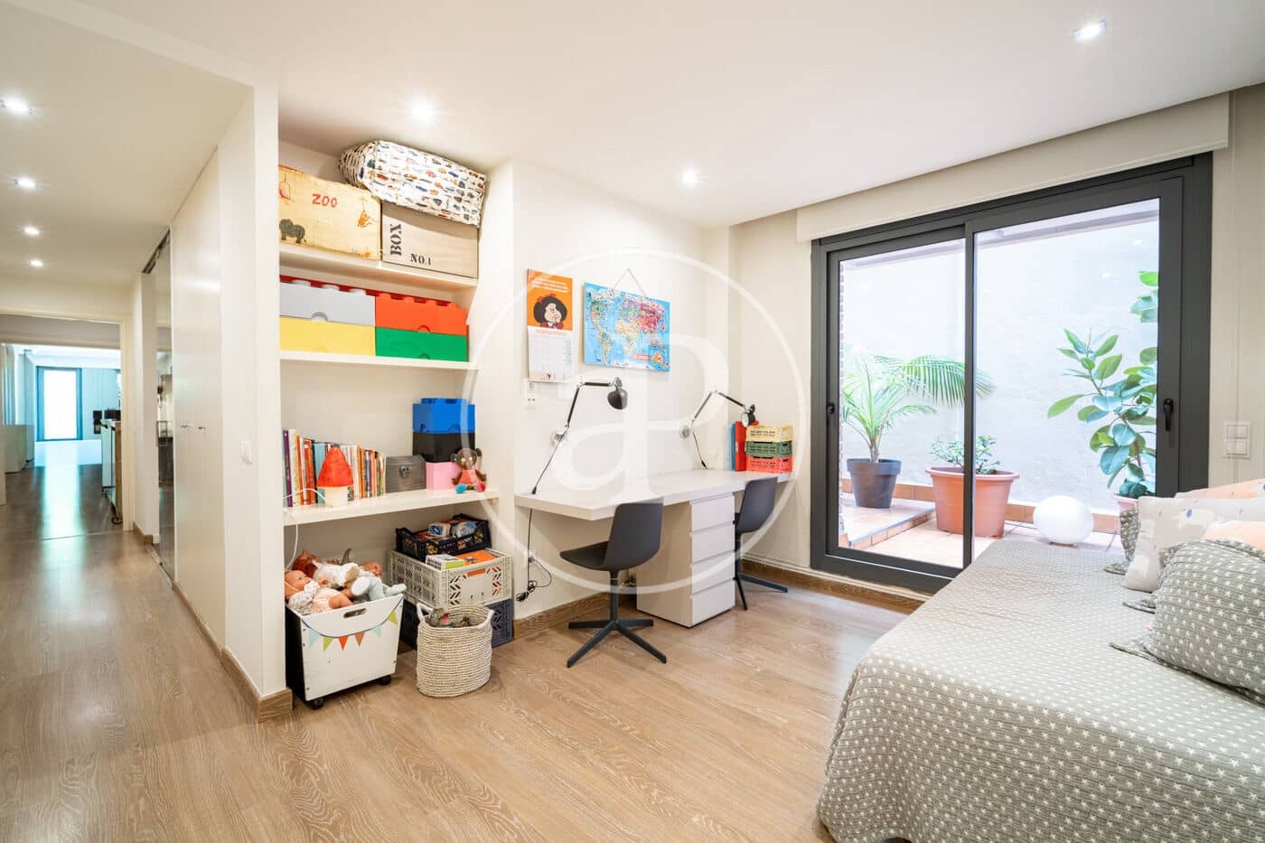 4 soveværelse Lejlighed til salg i Barcelona by med garage - € 1.580.000 (Ref: 10100162)