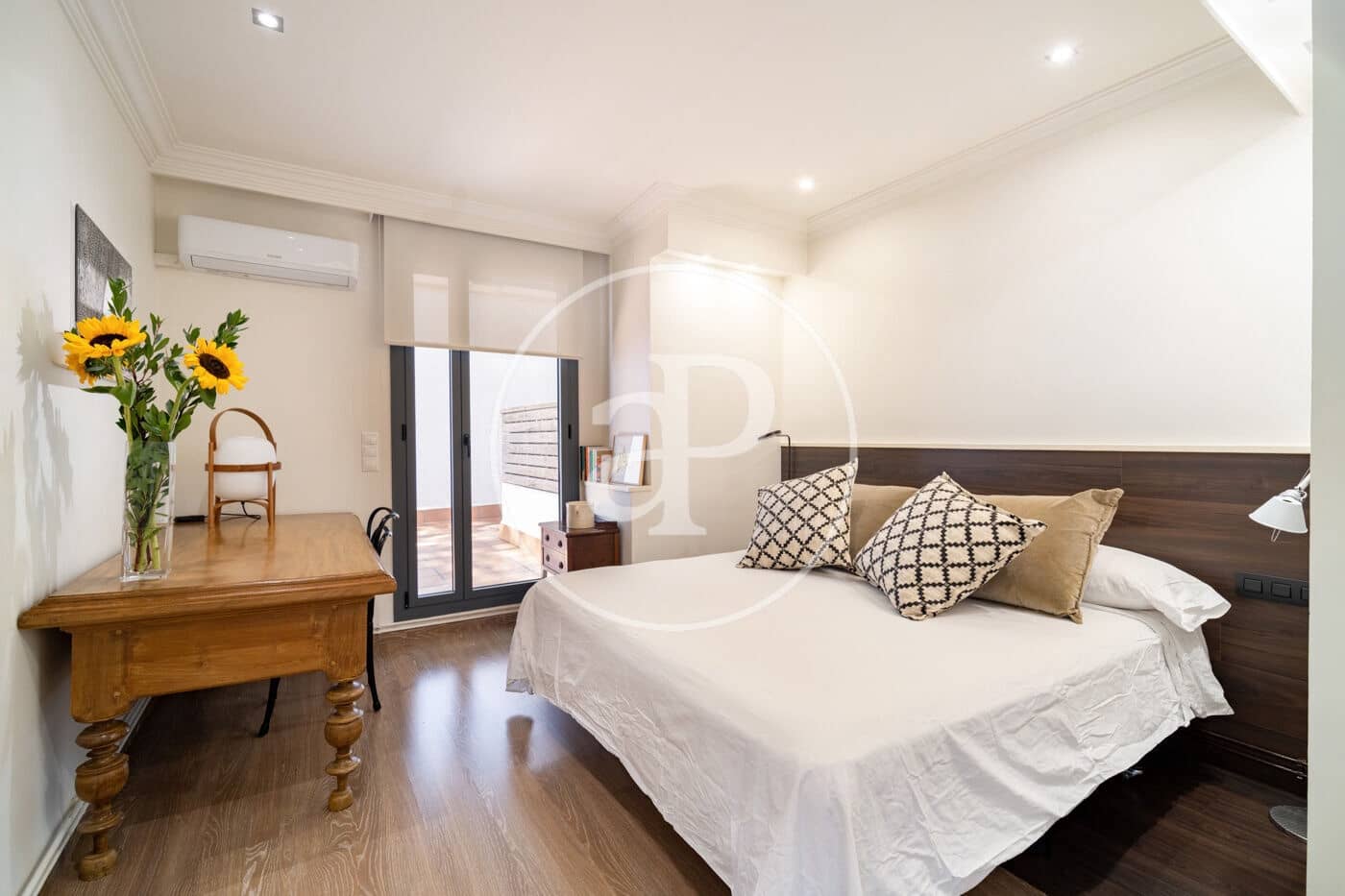 4 soveværelse Lejlighed til salg i Barcelona by med garage - € 1.580.000 (Ref: 10100162)