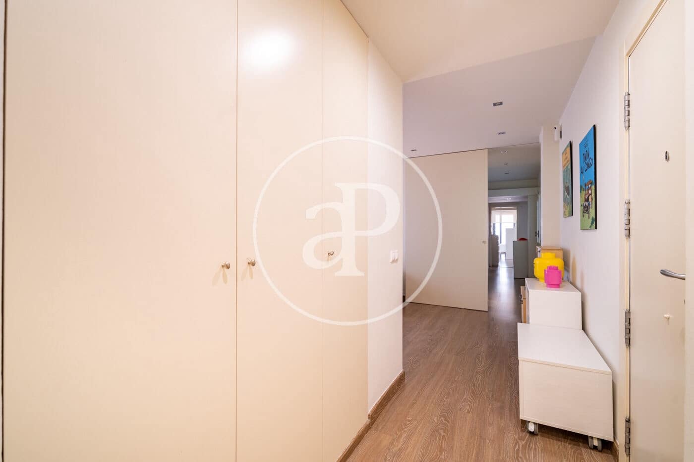 4 soveværelse Lejlighed til salg i Barcelona by med garage - € 1.580.000 (Ref: 10100162)