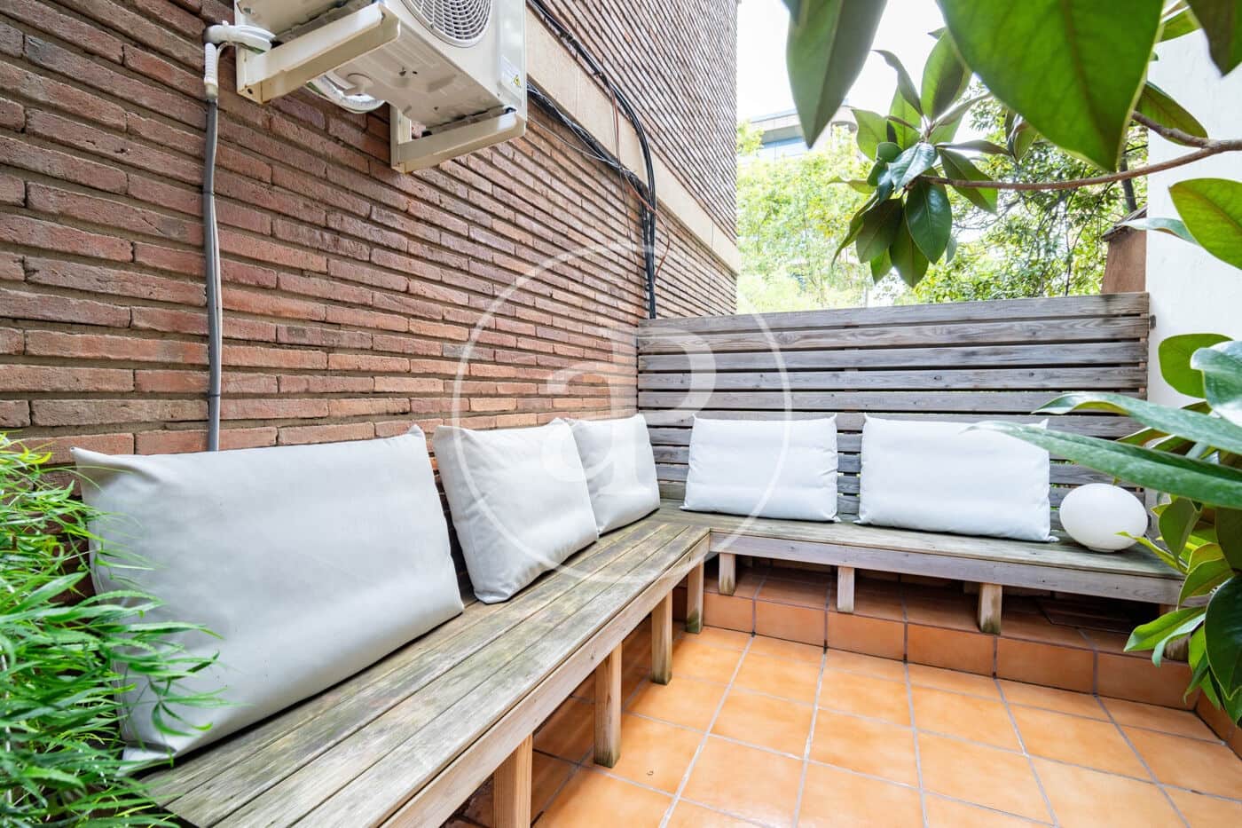 4 soveværelse Lejlighed til salg i Barcelona by med garage - € 1.580.000 (Ref: 10100162)