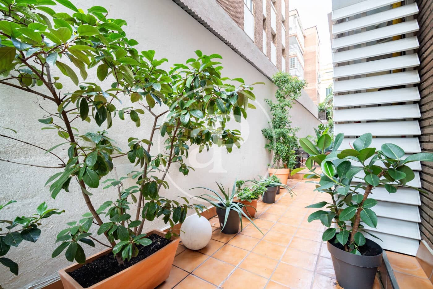 4 soveværelse Lejlighed til salg i Barcelona by med garage - € 1.580.000 (Ref: 10100162)