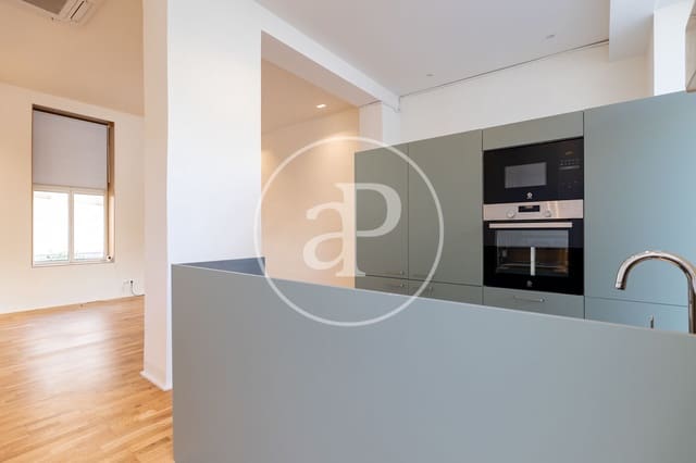 Apartamento de 2 habitaciones en Sant Martí de Provenals, Barcelona ciudad en venta - 469.000 € (Ref: 10100163)