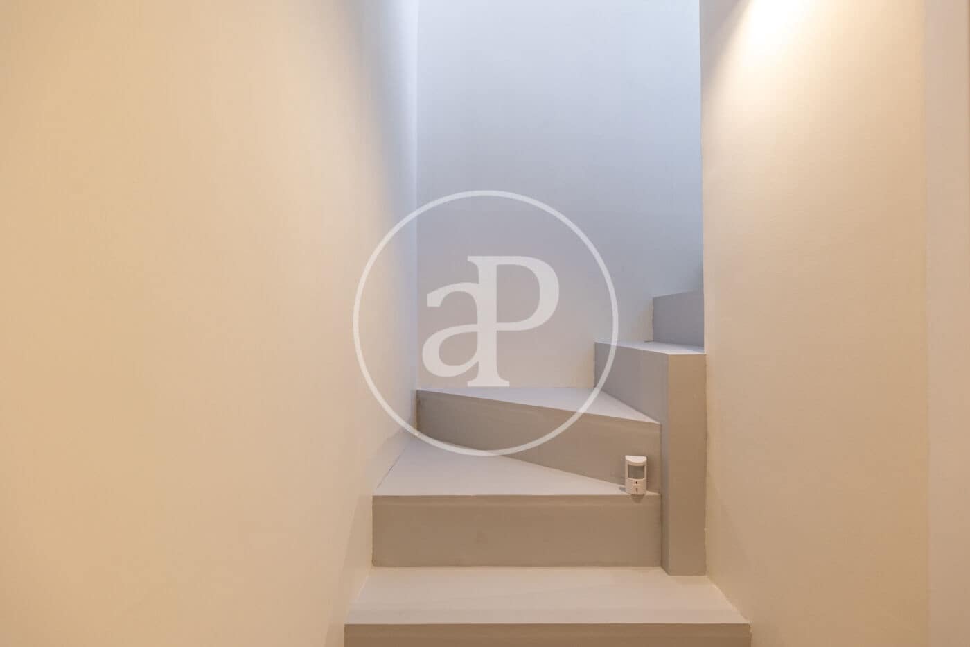 Apartamento de 2 habitaciones en Barcelona ciudad en venta - 469.000 € (Ref: 10100163)
