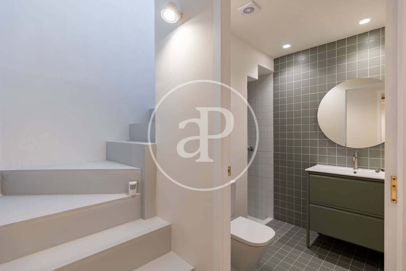 Apartamento de 2 habitaciones en Barcelona ciudad en venta - 469.000 € (Ref: 10100163)