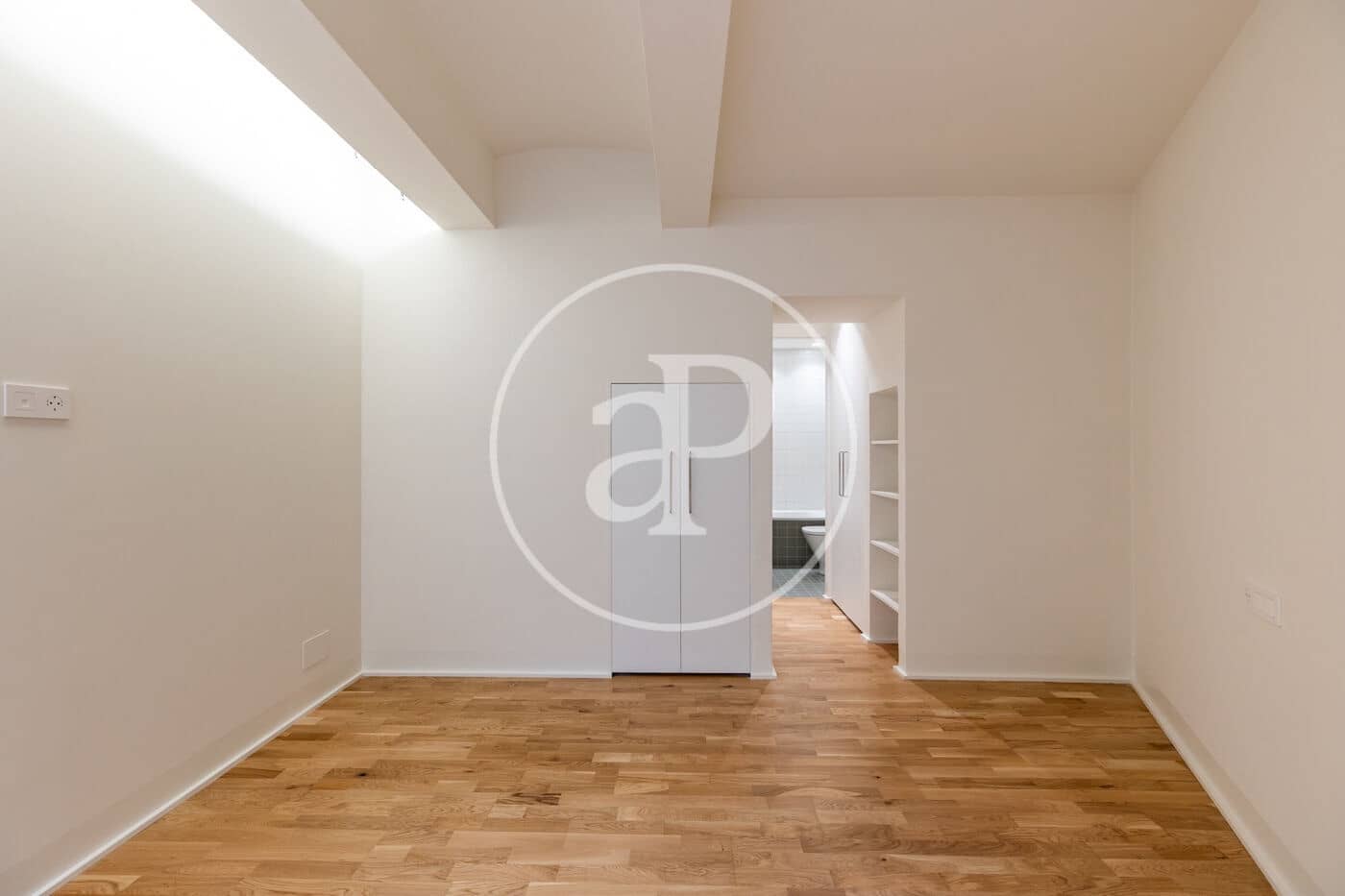 Apartamento de 2 habitaciones en Barcelona ciudad en venta - 469.000 € (Ref: 10100163)