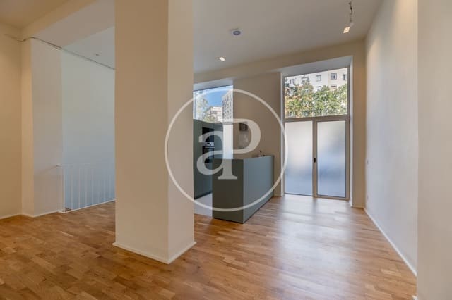 Apartamento de 2 habitaciones en Sant Martí de Provenals, Barcelona ciudad en venta - 469.000 € (Ref: 10100163)