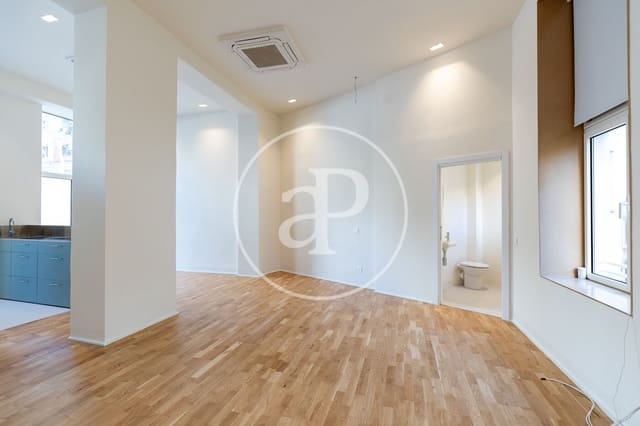 Apartamento de 2 habitaciones en Sant Martí de Provenals, Barcelona ciudad en venta - 469.000 € (Ref: 10100163)