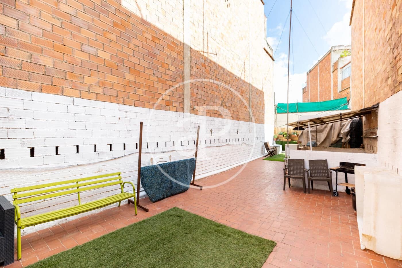 Undeveloped Land for sale in Barcelona city - € 590,000 (Ref: 10100164)