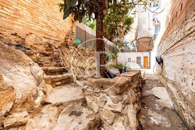 Undeveloped Land for sale in Horta, Barcelona city - € 590,000 (Ref: 10100164)