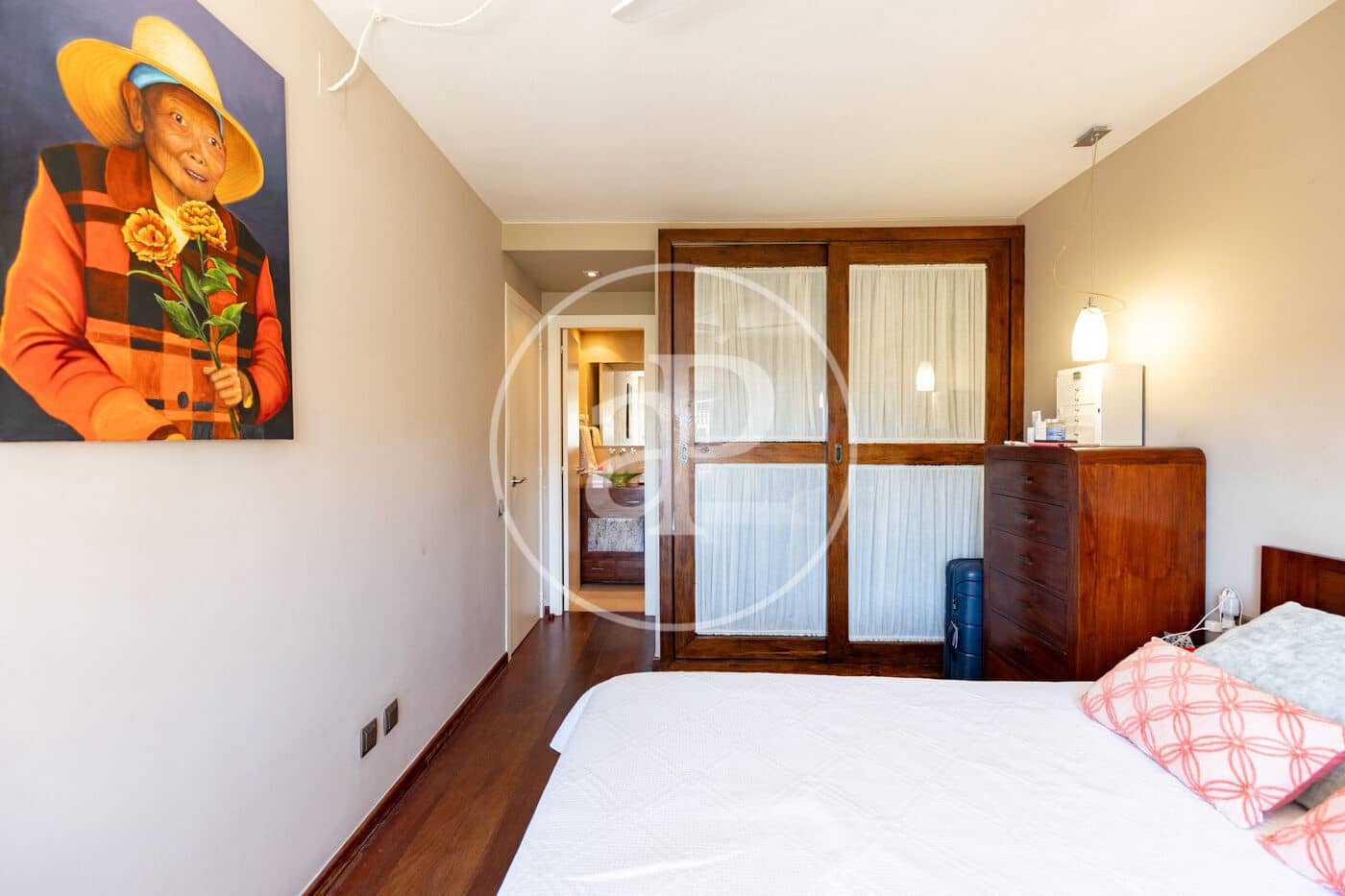 5 bedroom Villa for sale in Sant Feliu de Llobregat with garage - € 895,000 (Ref: 10109616)