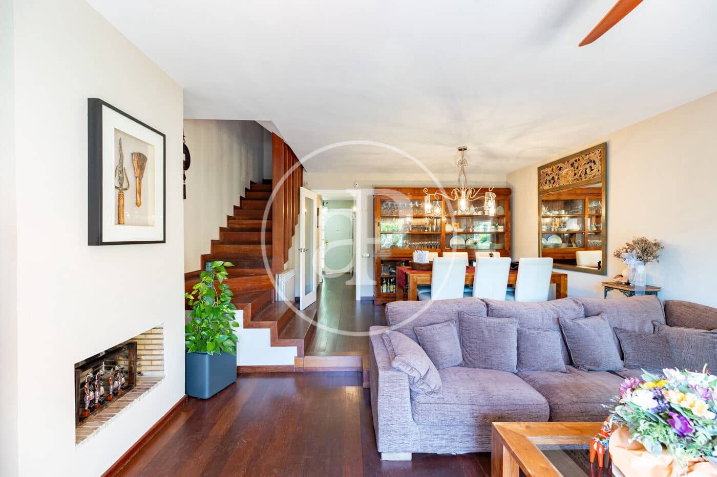 5 bedroom Villa for sale in Sant Feliu de Llobregat with garage - € 895,000 (Ref: 10109616)
