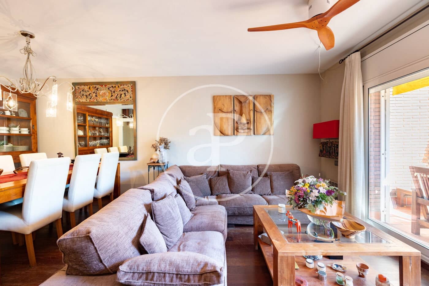 5 bedroom Villa for sale in Sant Feliu de Llobregat with garage - € 895,000 (Ref: 10109616)