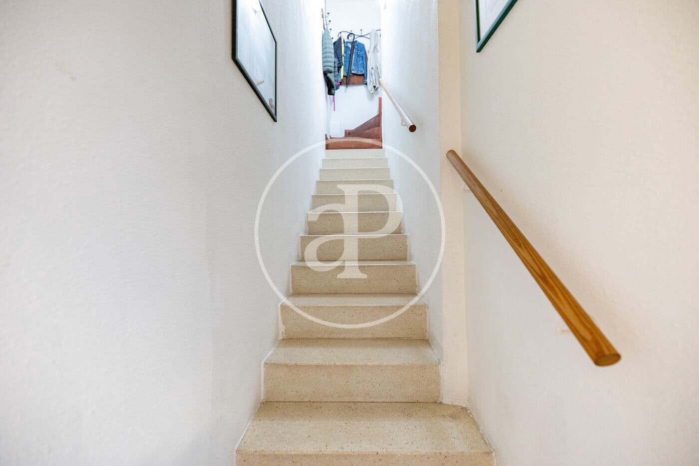 5 bedroom Villa for sale in Sant Feliu de Llobregat with garage - € 895,000 (Ref: 10109616)