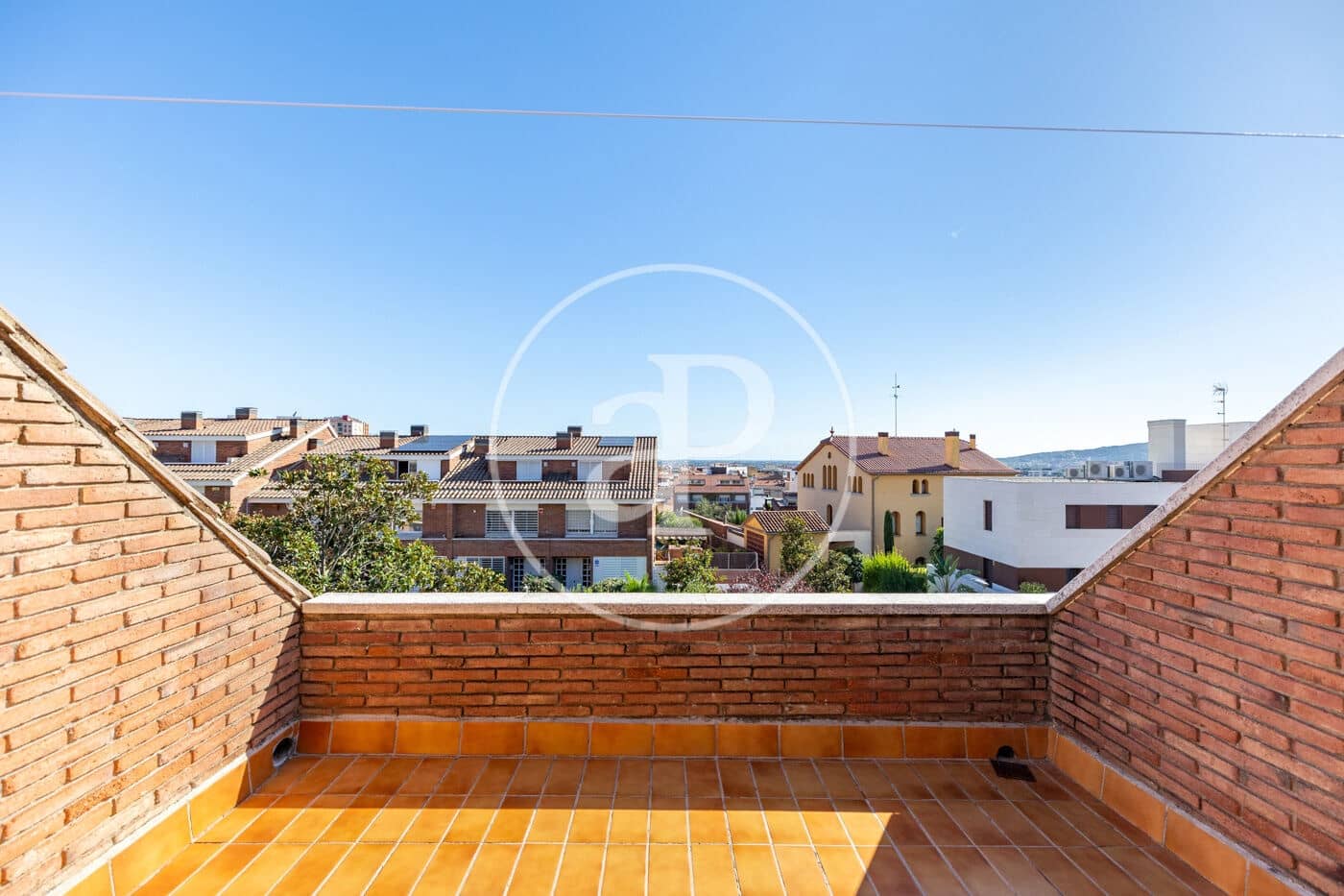 5 bedroom Villa for sale in Sant Feliu de Llobregat with garage - € 895,000 (Ref: 10109616)