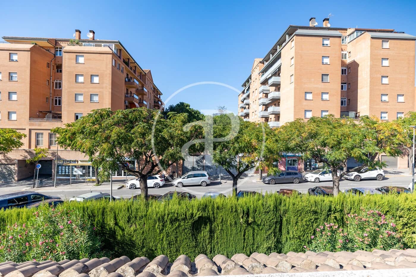 5 bedroom Villa for sale in Sant Feliu de Llobregat with garage - € 895,000 (Ref: 10109616)