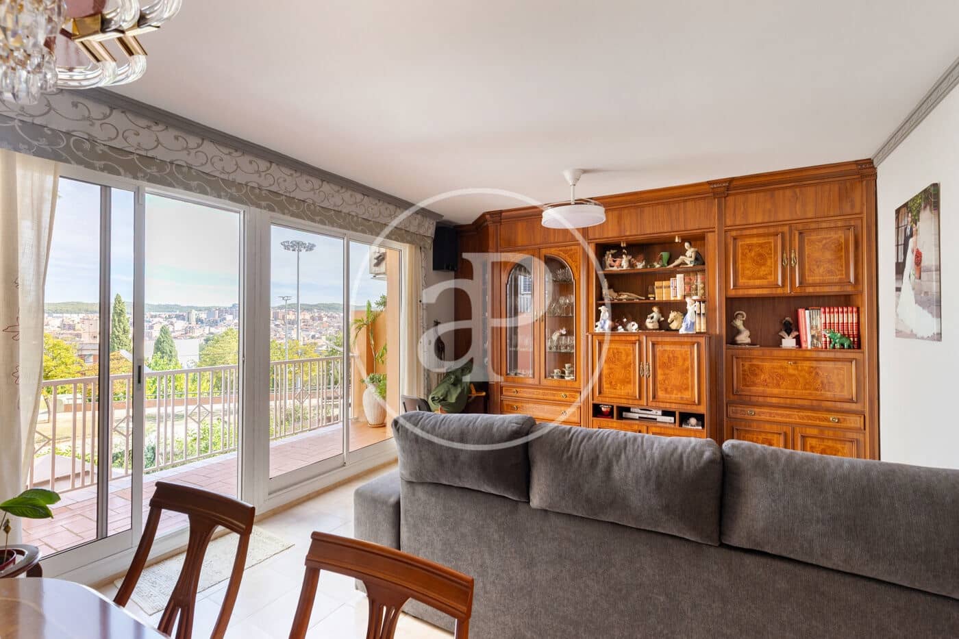 4 Zimmer Villa zu verkaufen in Rubi mit Garage - 455.000 € (Ref: 10109617)