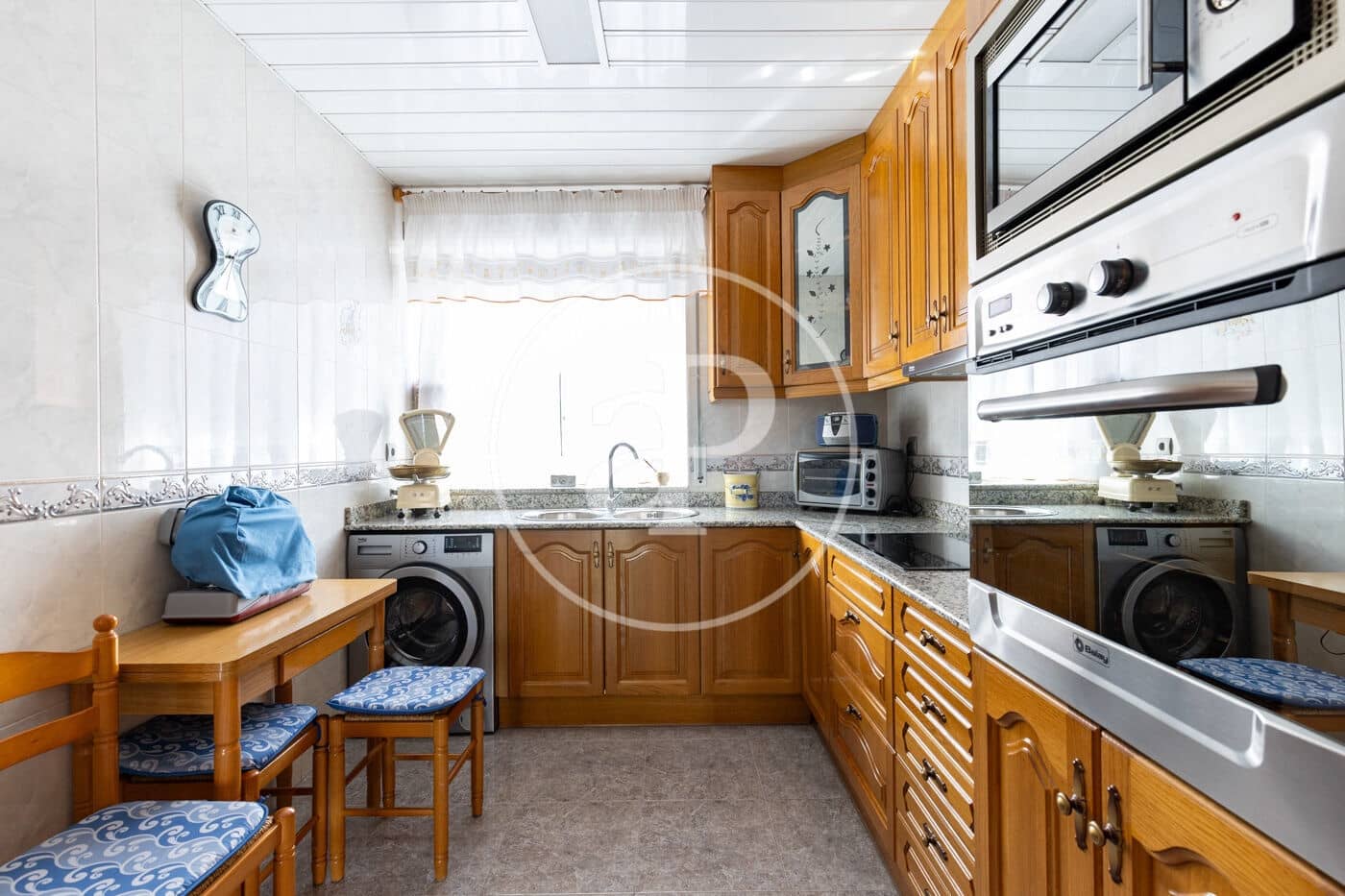 4 Zimmer Villa zu verkaufen in Rubi mit Garage - 455.000 € (Ref: 10109617)